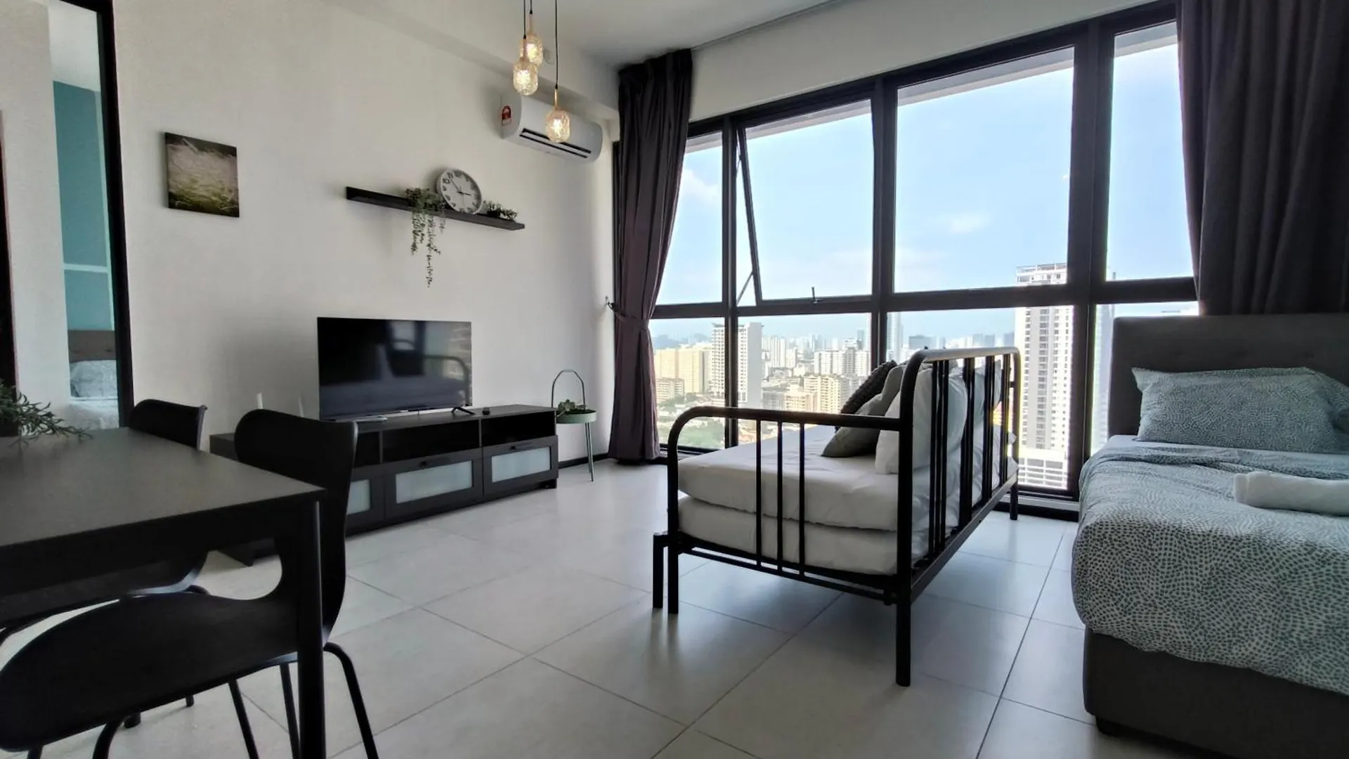 Apartment New 2Br Or 3Br Homey Getaway Stay 7 To 10 Pax At Urban Suites, Georgetown By Urban Staycation Lod Jelutong Malaysia