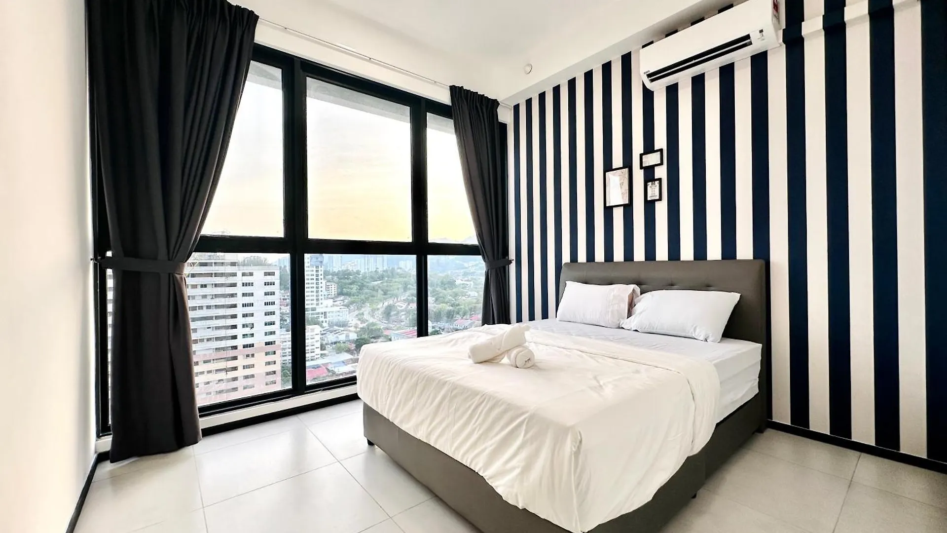 Apartment New 2Br Or 3Br Homey Getaway Stay 7 To 10 Pax At Urban Suites, Georgetown By Urban Staycation Lod Jelutong Malaysia
