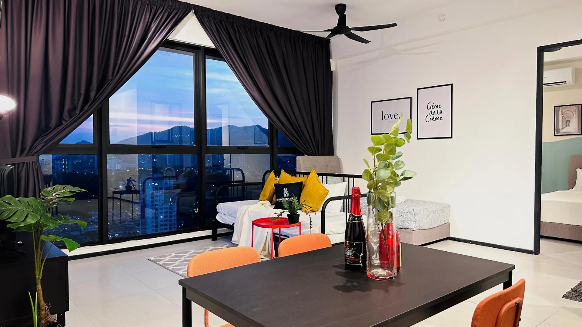 New 2Br Or 3Br Homey Getaway Stay 7 To 10 Pax At Urban Suites, Georgetown By Urban Staycation Lod Jelutong